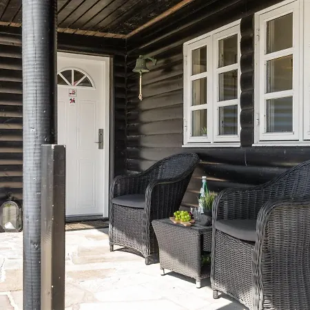 Aila - 1-4km From The Sea In Western Jutland By Interhome Feriehus Blåvand