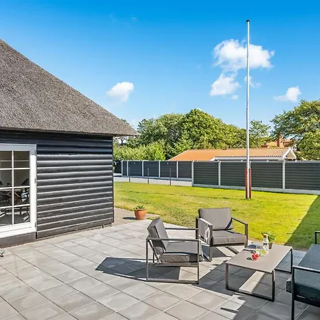 Feriehus Aila - 1-4km From The Sea In Western Jutland By Interhome Blåvand